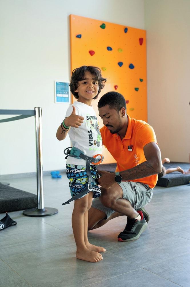 Vila Galé Nep Kids