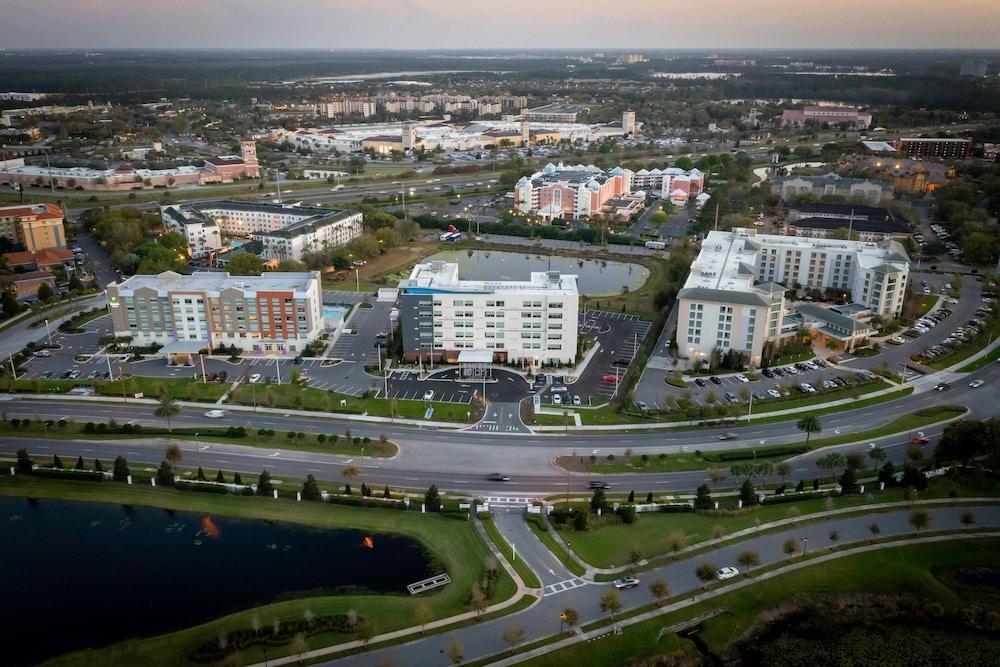Aloft Orlando Lake Buena Vista