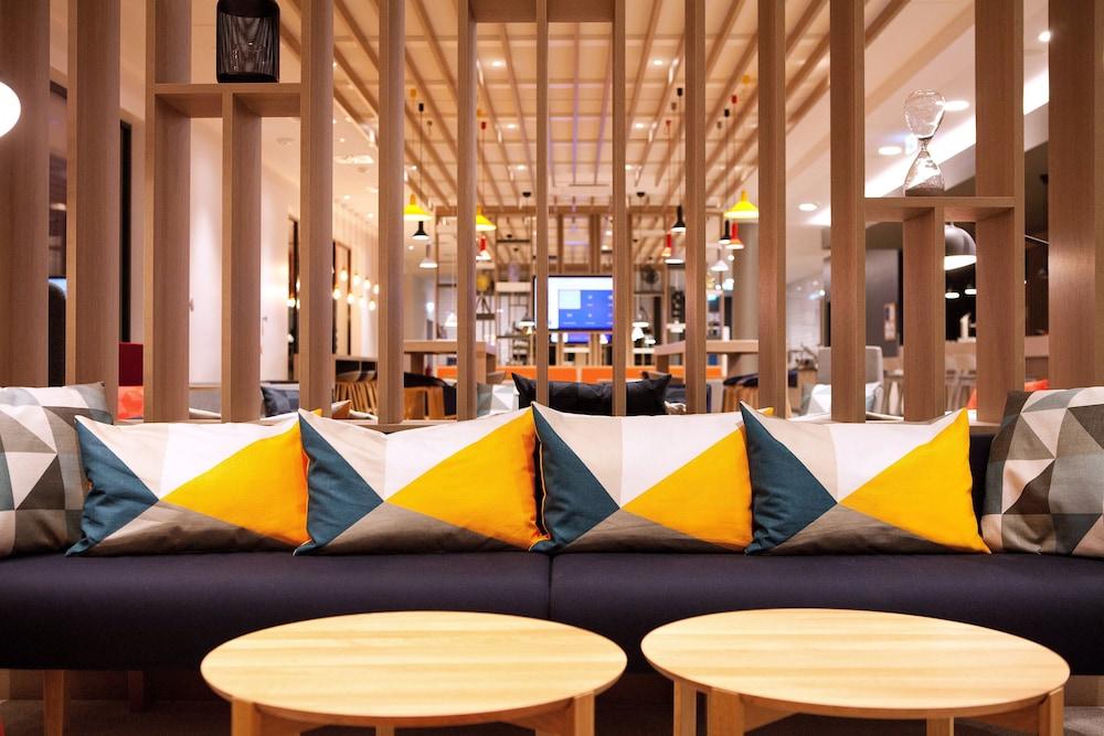 Holiday Inn Express - Düsseldorf Airport