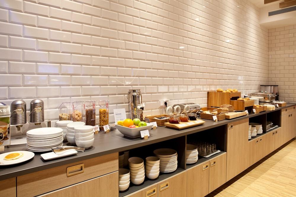 Holiday Inn Express - Düsseldorf Airport