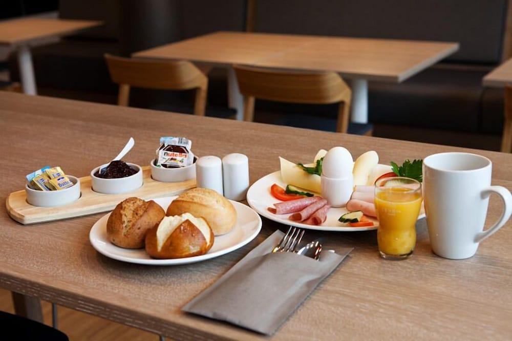 Holiday Inn Express - Düsseldorf Airport