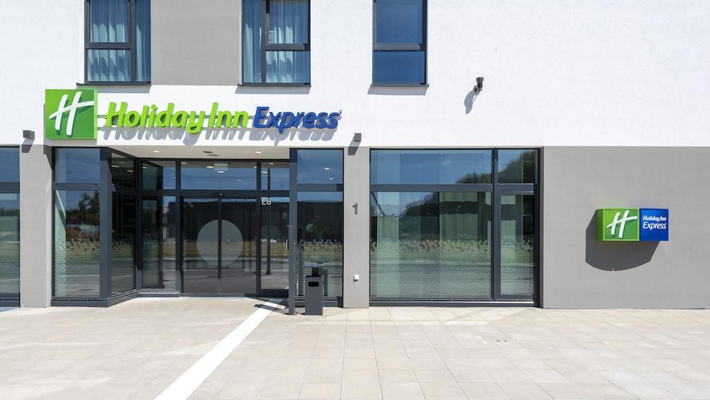 Holiday Inn Express Krefeld - Dusseldorf