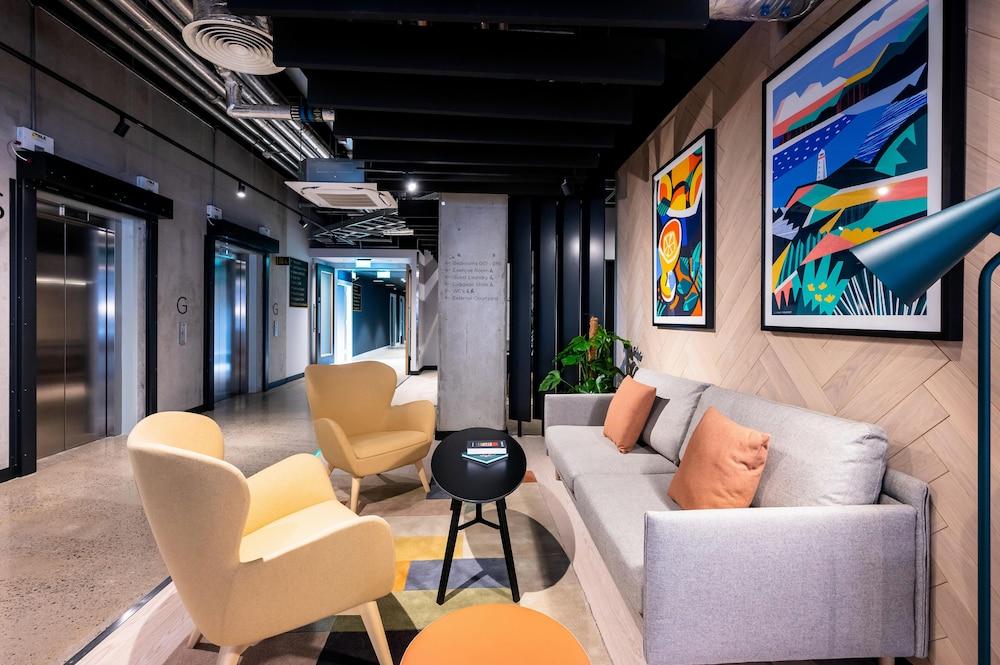 Staycity Aparthotels Tivoli