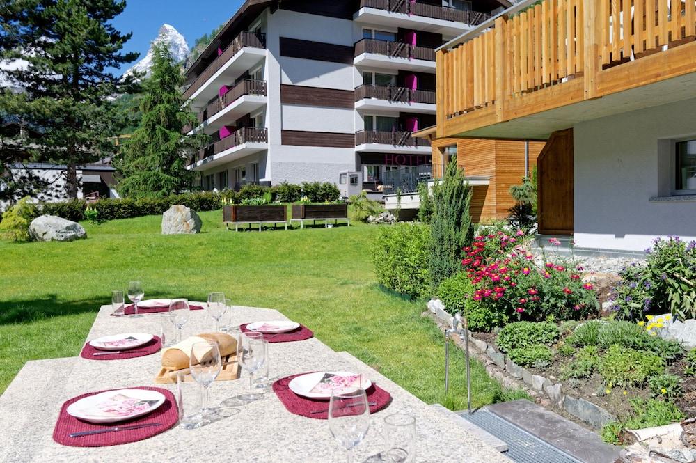 Naco Aparthotel