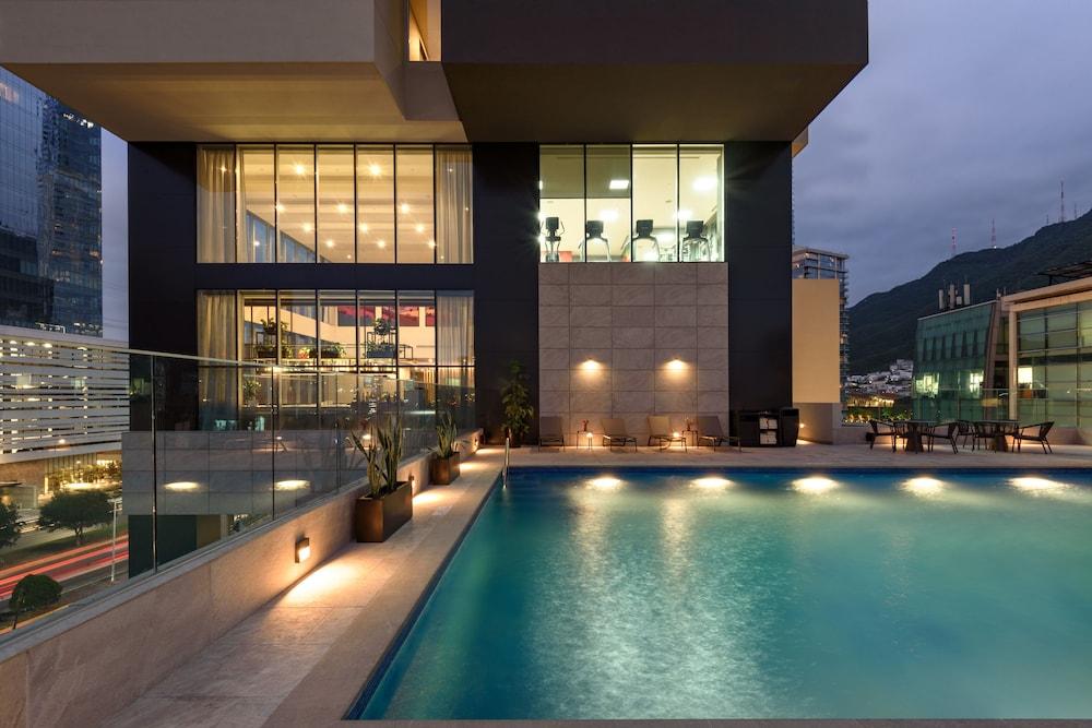 Hyatt House Monterrey Valle / San Pedro