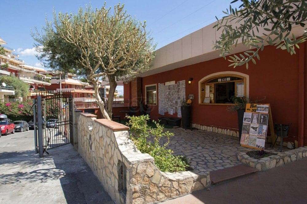 Hotiday Village Letojanni Taormina