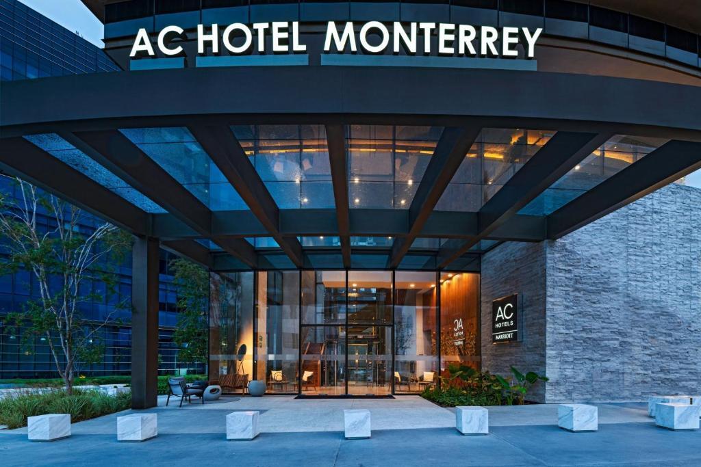 AC Hotel Monterrey Valle