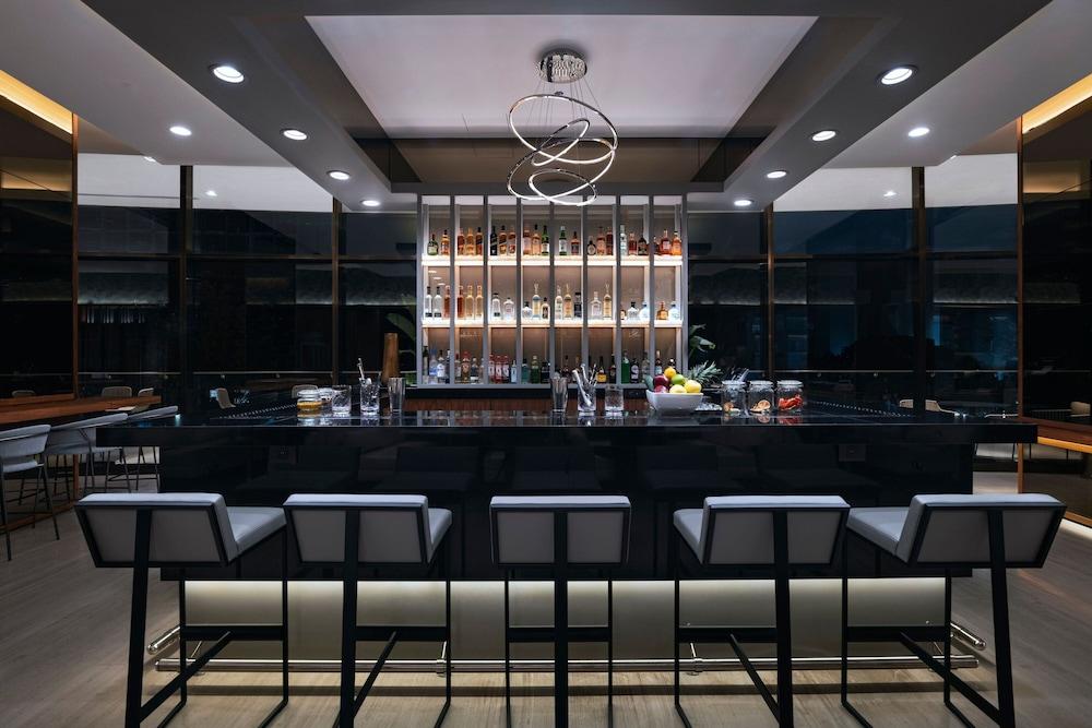 AC Hotel Monterrey Valle
