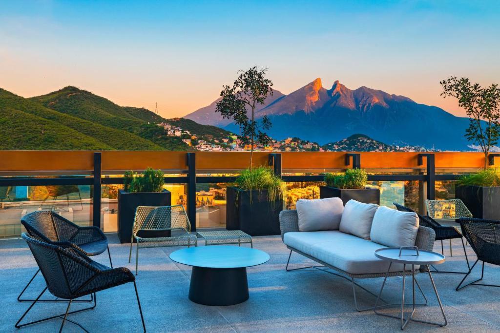 AC Hotel Monterrey Valle