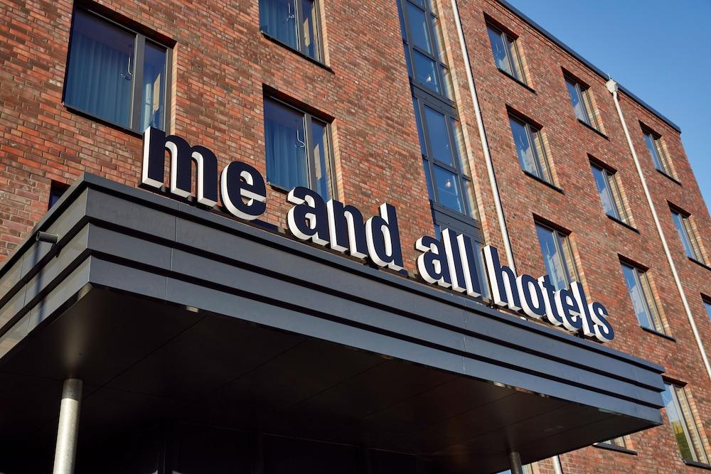 me and all hotel kiel