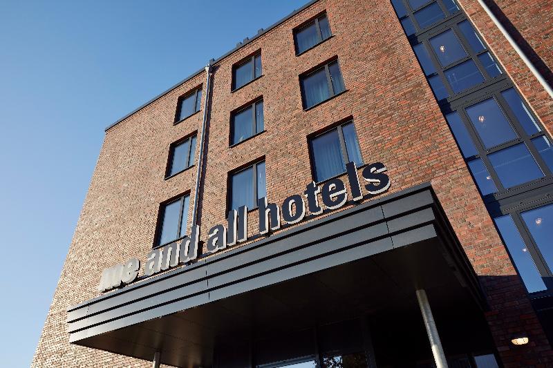 me and all hotel kiel