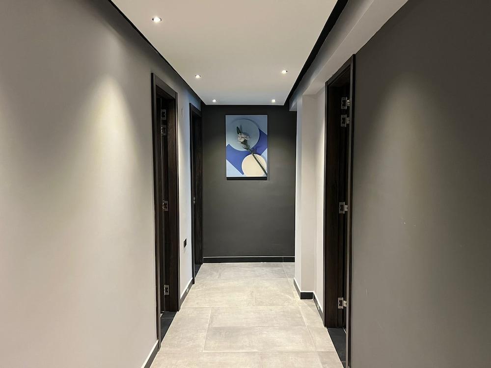 Hotel HTL