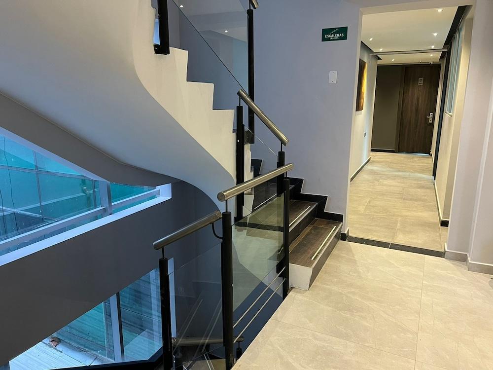 Hotel HTL