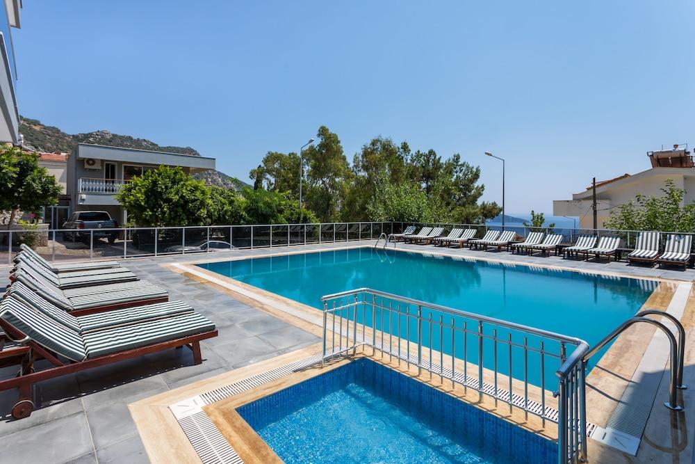 Mogons Exclusive Hotel