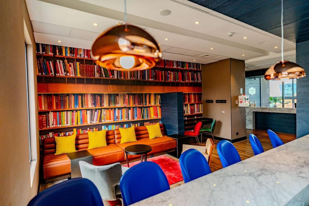 Hampton by Hilton Santiago Las Condes