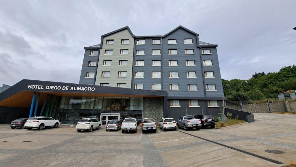 Hotel Diego De Almagro Castro