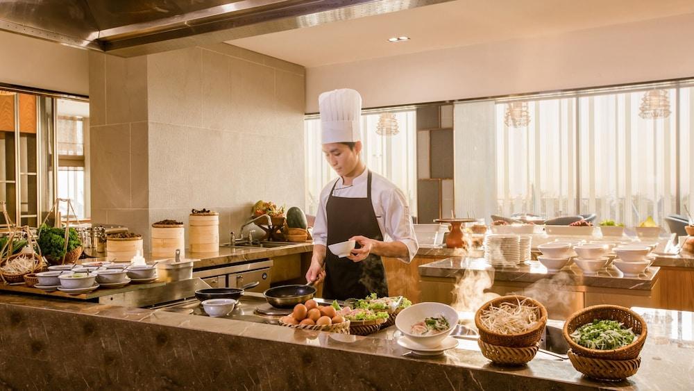 Sel De Mer Hotel & Suites