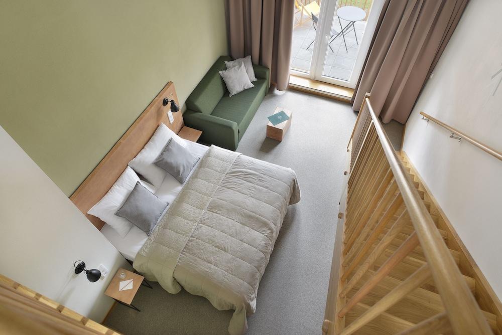 Hotel Element