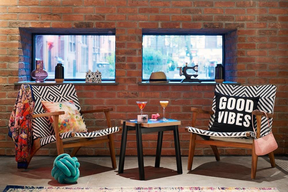 Moxy Manchester City