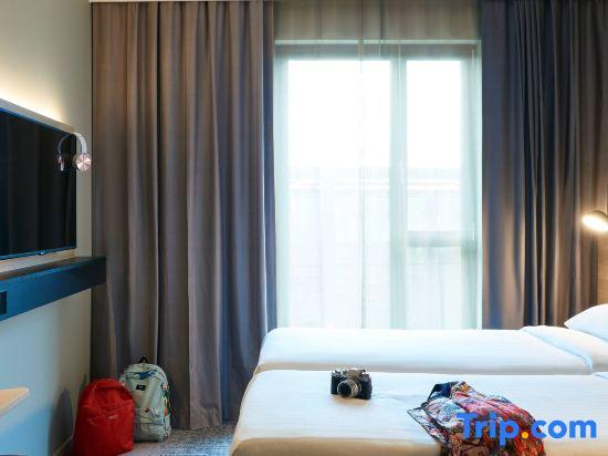 Moxy Chester Hotel