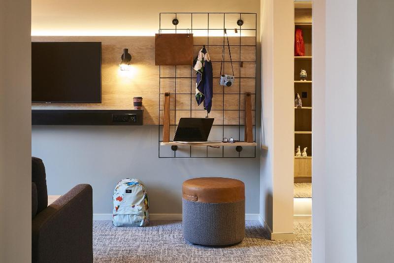 Moxy Chester Hotel