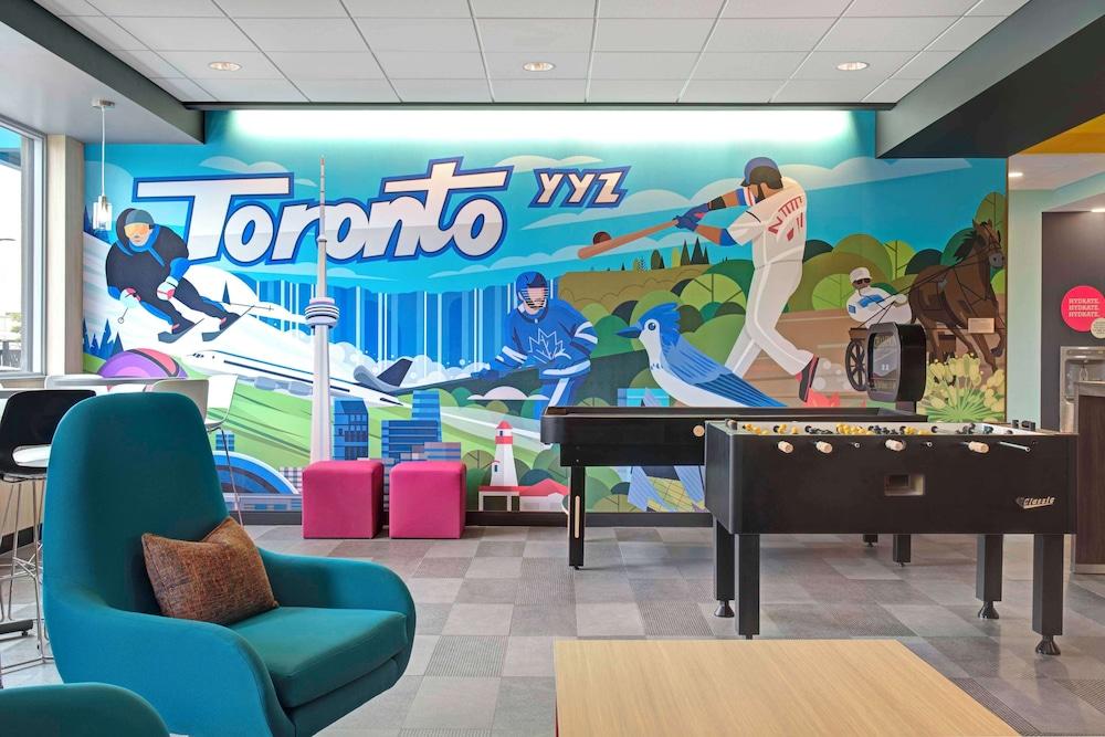 Tru by Hilton Toronto Airport West