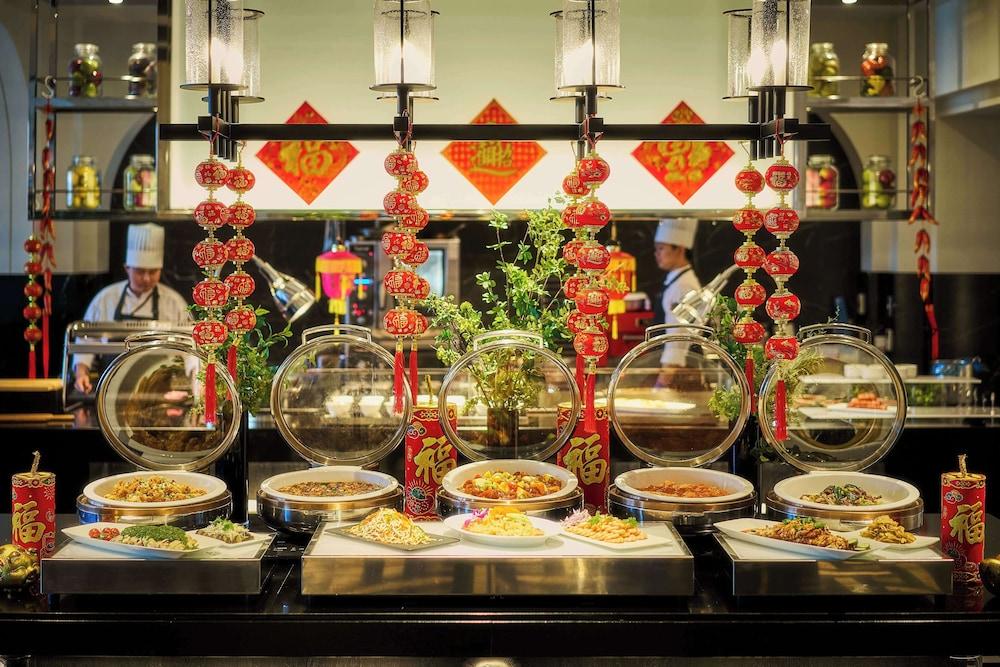 Hilton Yokohama