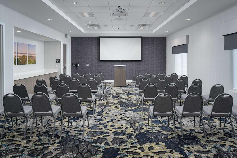 Hampton Inn Ashland City