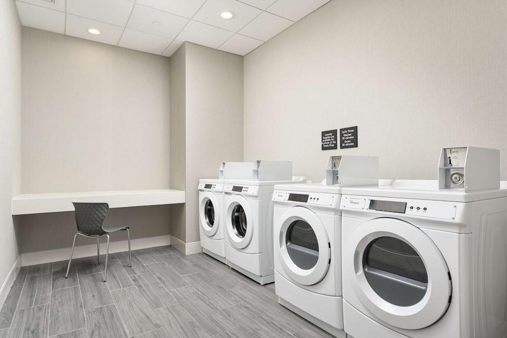 Hampton Inn Ashland City