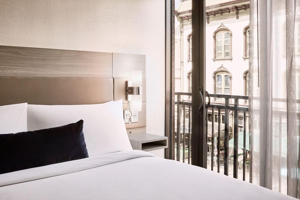 AC Hotel San Diego Downtown Gaslamp Quarter