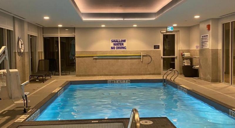 Hampton Inn by Hilton Kingston