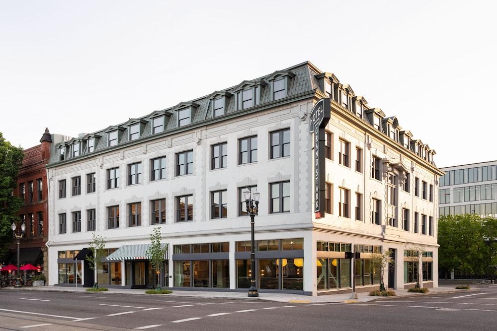Hotel Grand Stark