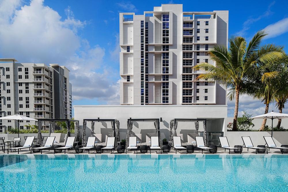 Element Miami Brickell