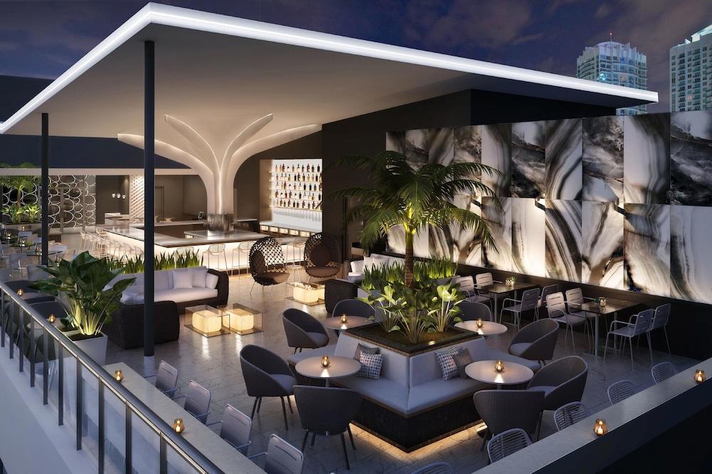 Element Miami Brickell