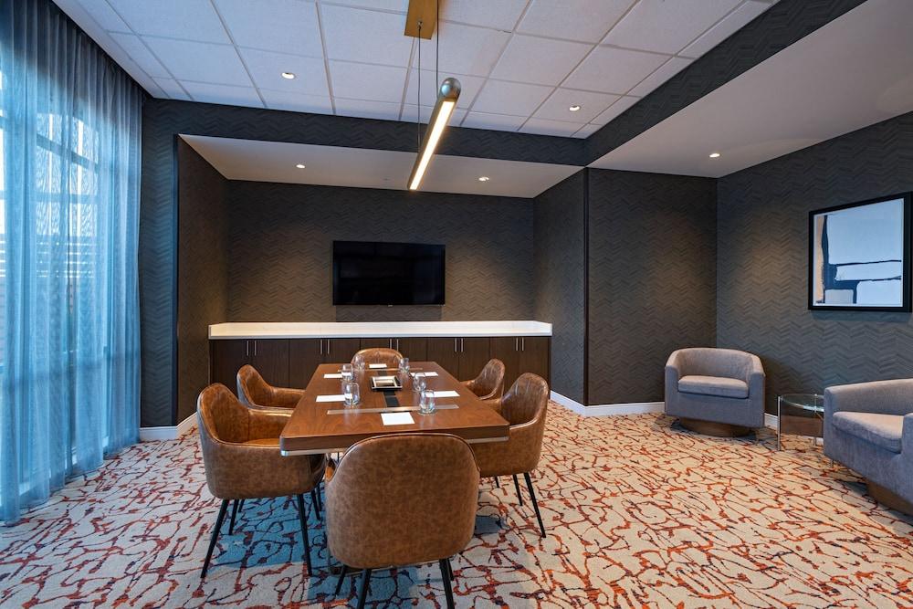 Courtyard By Marriott Austin Dripping Springs