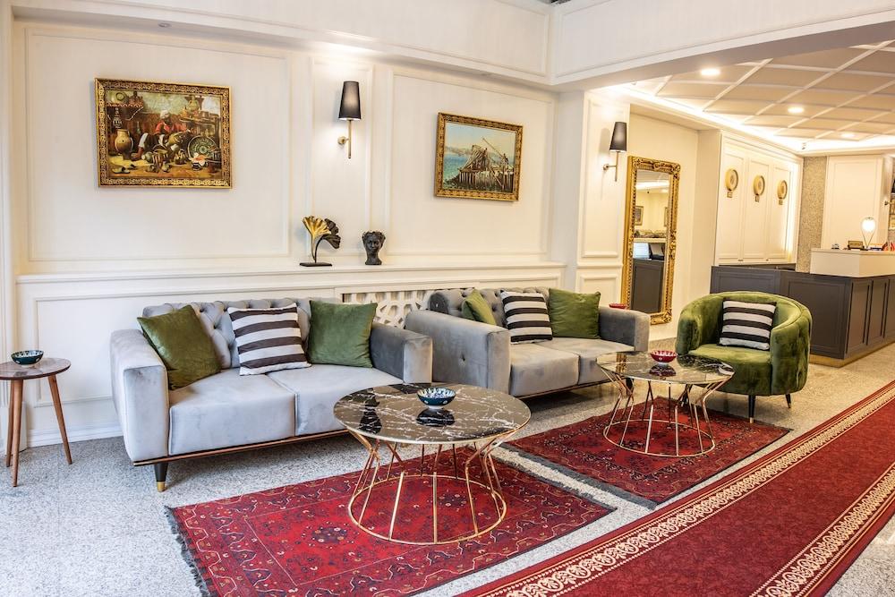 Royal Bosphorus Hotel