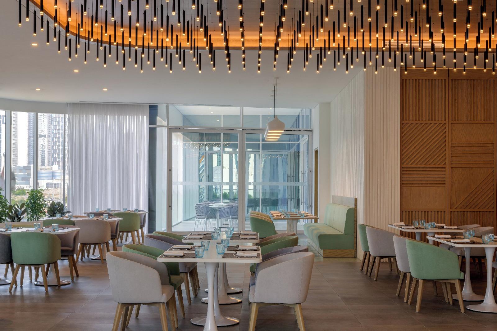 Holiday Inn Dubai Business Bay