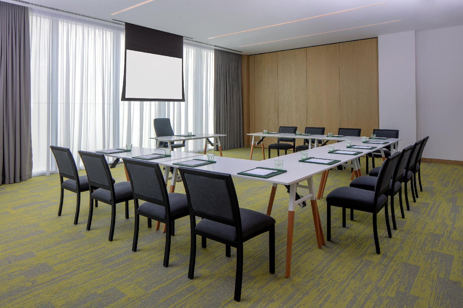 Holiday Inn Dubai Business Bay