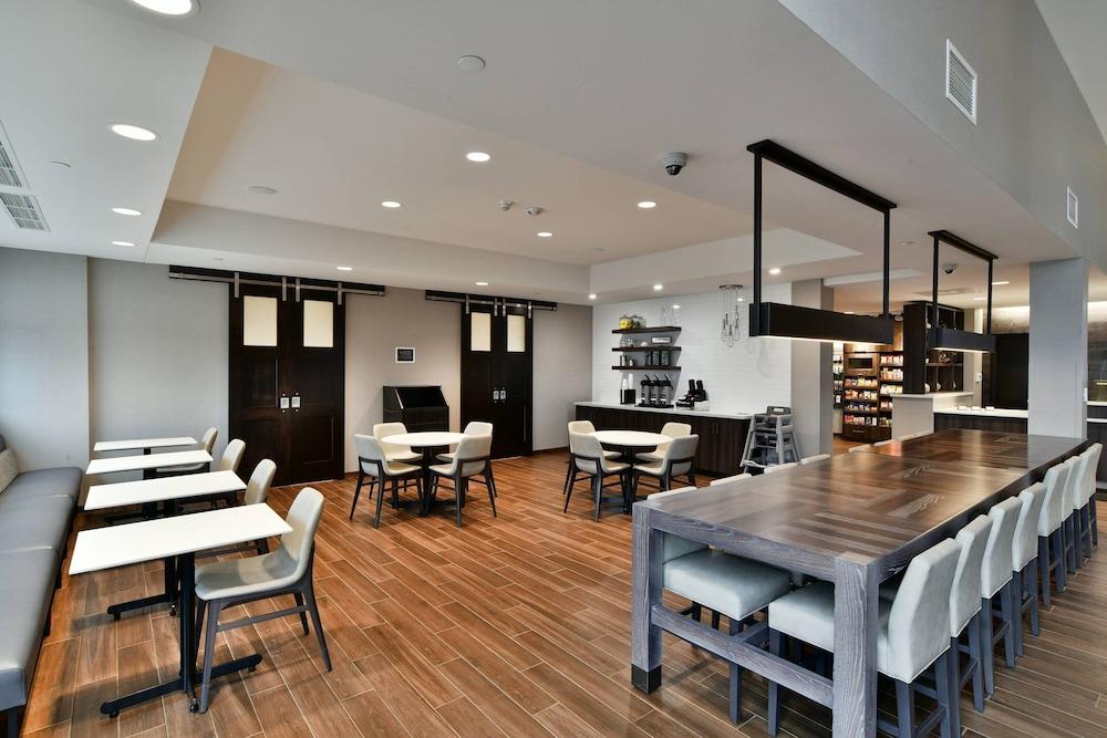 Residence Inn by Marriott Eau Claire