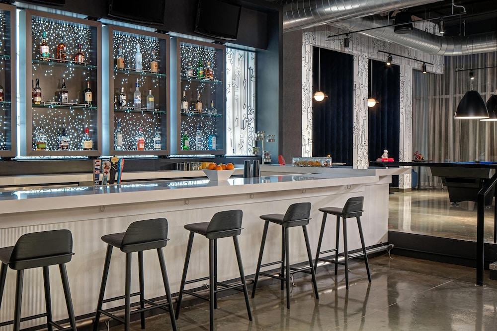 Aloft Houston Shenandoah