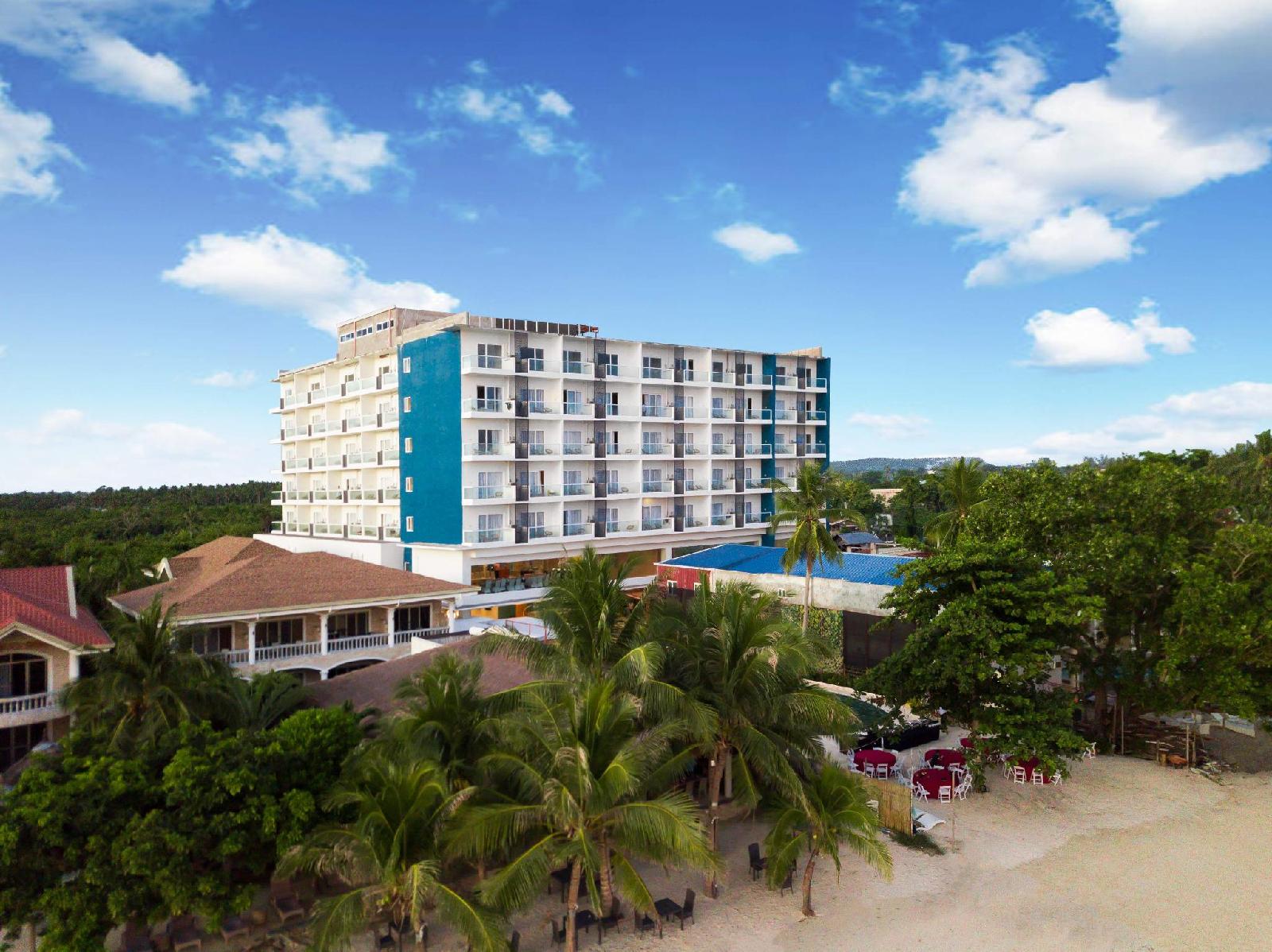 Solea Coast Resort