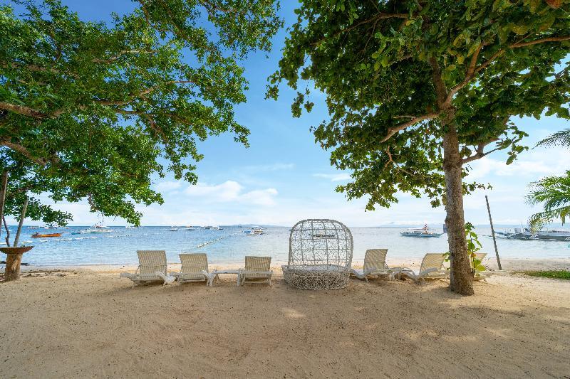 Solea Coast Resort