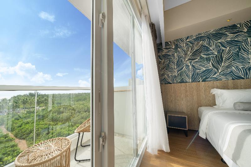 Solea Coast Resort