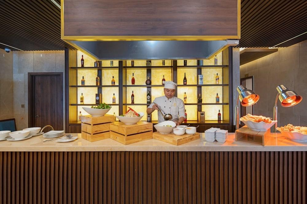 Gold Plaza Hotel Da Nang