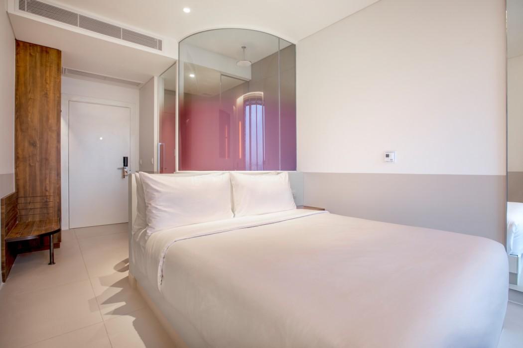 Wink Hotel Saigon Centre