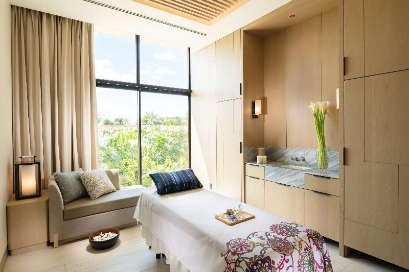 Hilton Okinawa Miyako Island Resort