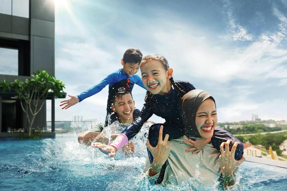 DoubleTree by Hilton Shah Alam i-City