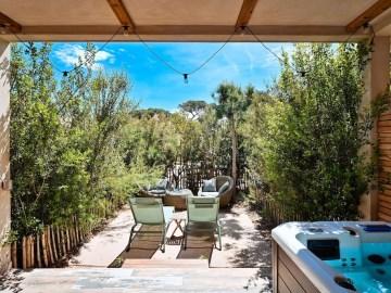 Le Hameau Des Pesquiers Ecolodge & Spa, Curio Collection By Hilton
