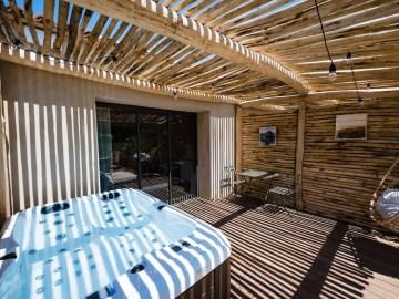 Le Hameau Des Pesquiers Ecolodge & Spa, Curio Collection By Hilton