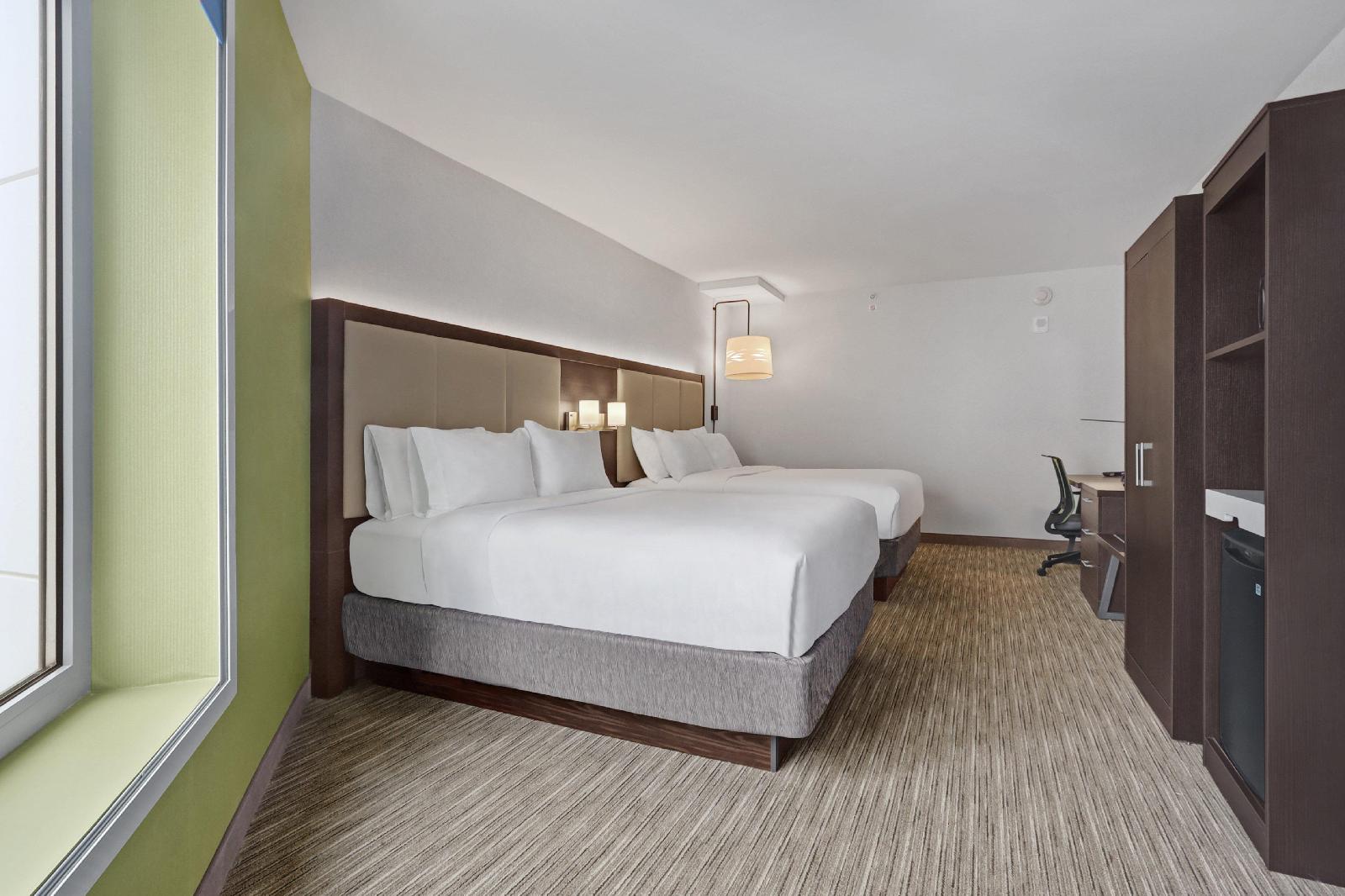 Holiday Inn Express Brooklyn - Bushwick, an IHG Hotel